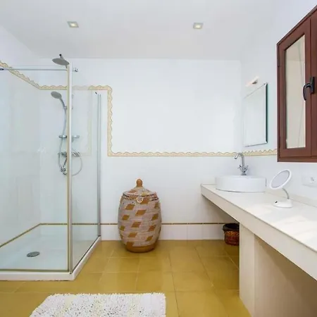 Puerto Del Carmen Sleeps 10 Pool Air Con Wifi Пуэрто дель Кармен